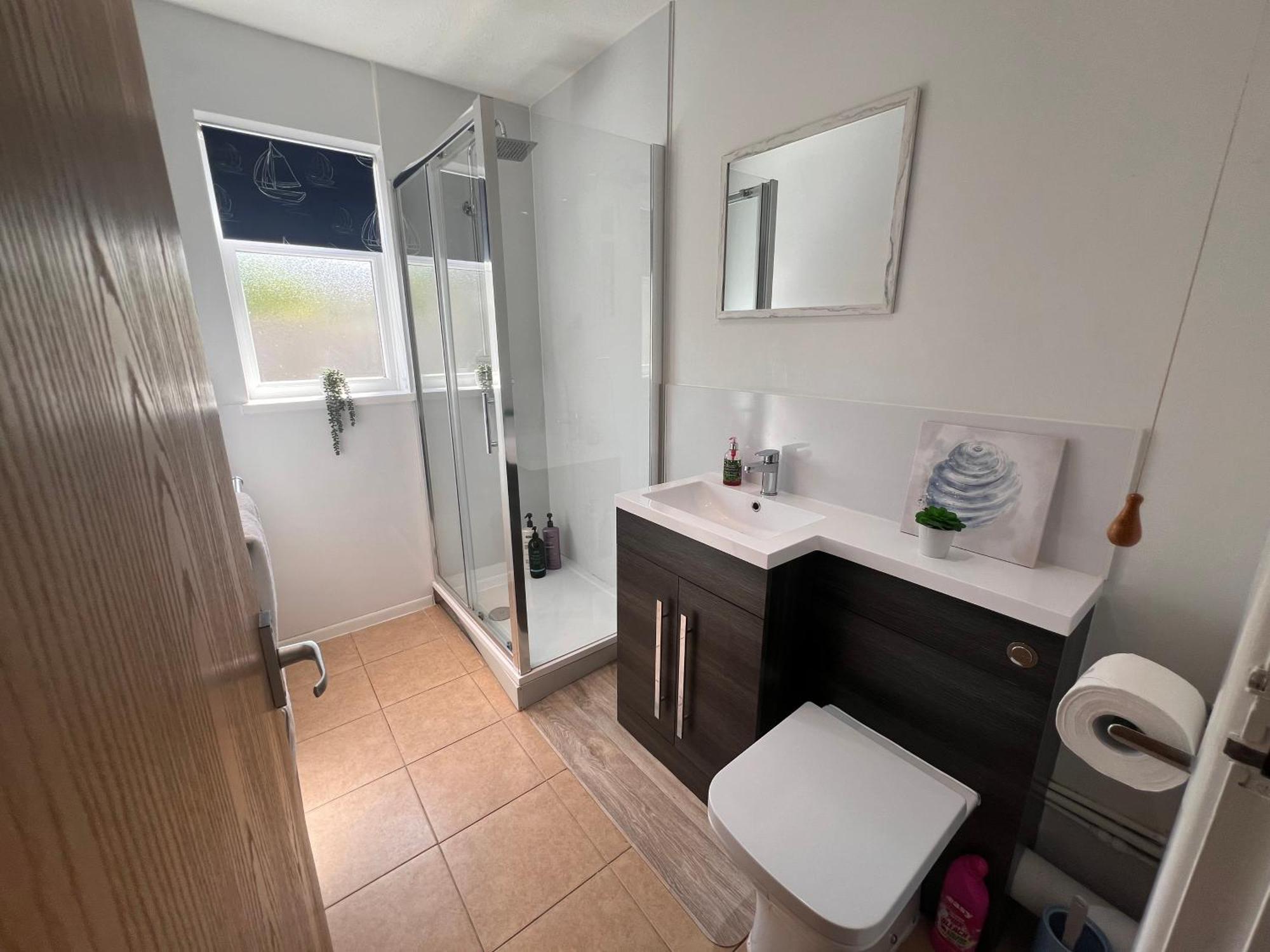 Dog Friendly Beachside Cottage No11 Kessingland With Private Parking Exterior photo